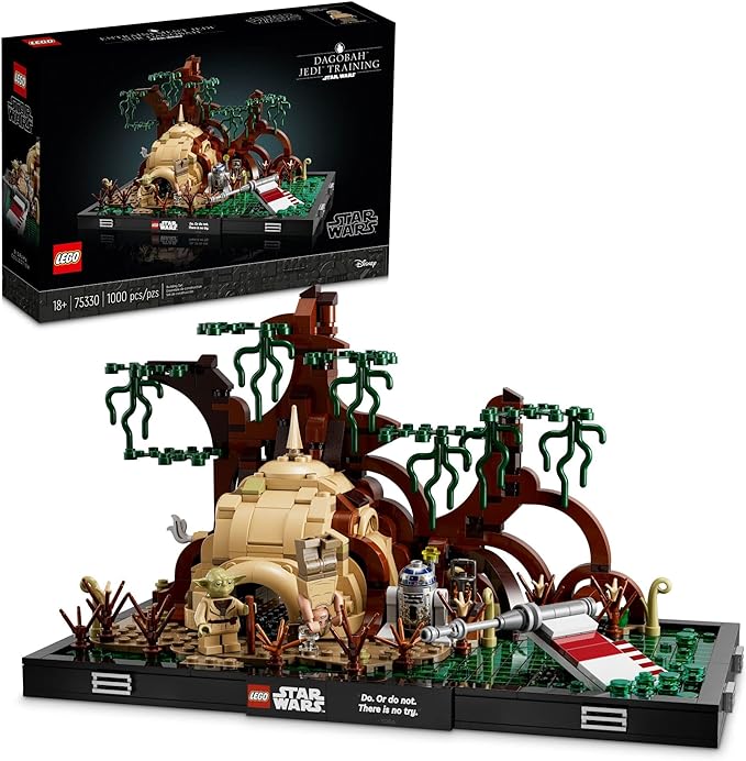 LEGO Star Wars Dagobah Diorama 75330 display set