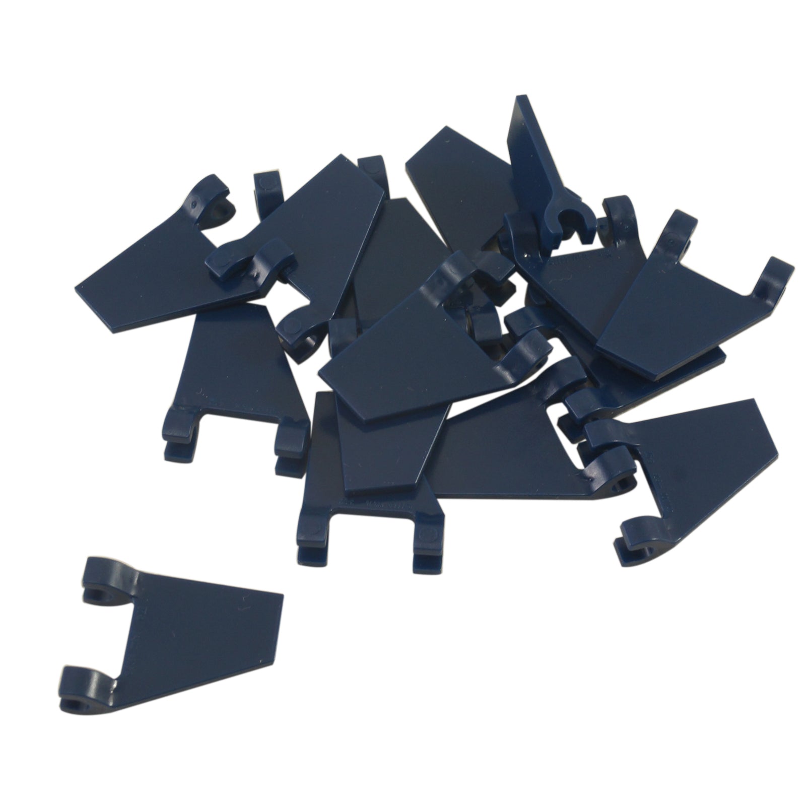 LEGO® Flag 2 x 2 Trapezoid (44676) in dark blue, a trapezoid-shaped flag piece often used for banners, vehicle details, or decorative builds.