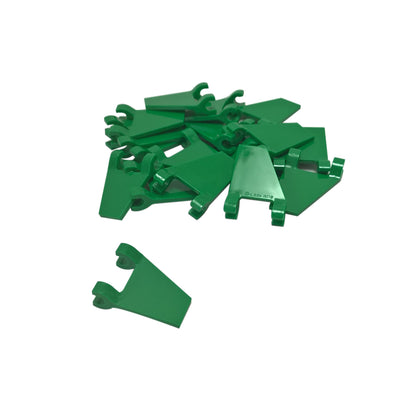 LEGO® Flag 2 x 2 Trapezoid (44676) in green, a trapezoid-shaped flag piece often used for banners, vehicle details, or decorative builds.

