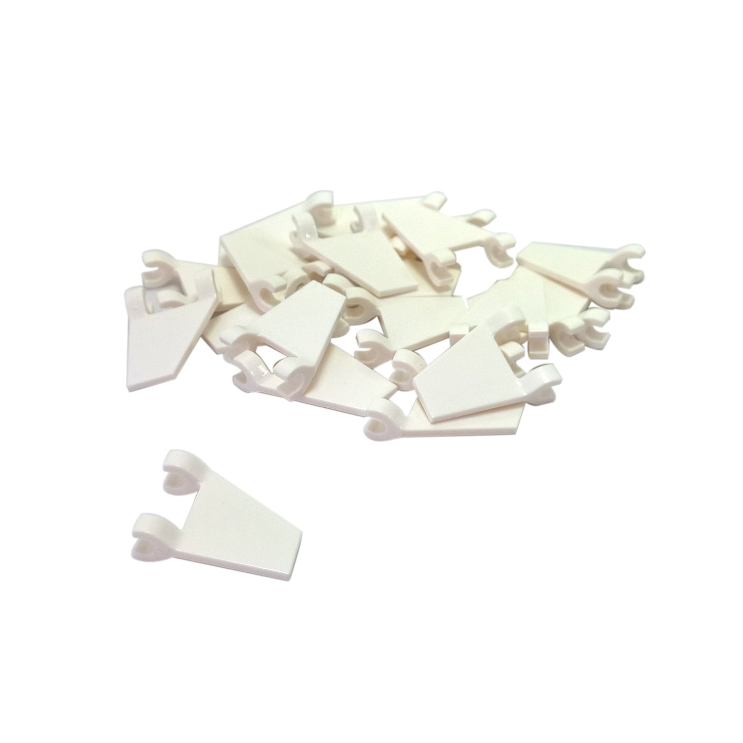 LEGO® Flag 2 x 2 Trapezoid (44676) in white, a trapezoid-shaped flag piece often used for banners, vehicle details, or decorative builds.
