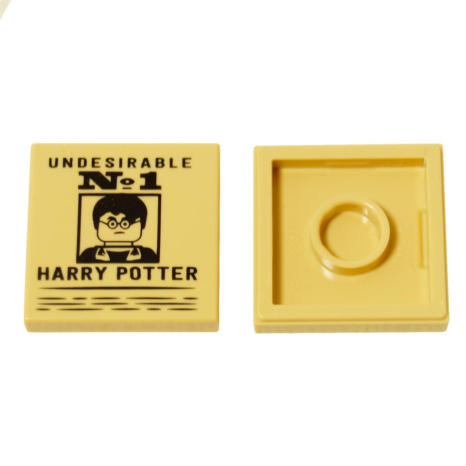 LEGO® Harry Potter “Ongewenst Nr. 1” poster tegel, geprinte vierkante tegel met het ontwerp van het ministerie van Toverkunst zoekertje

