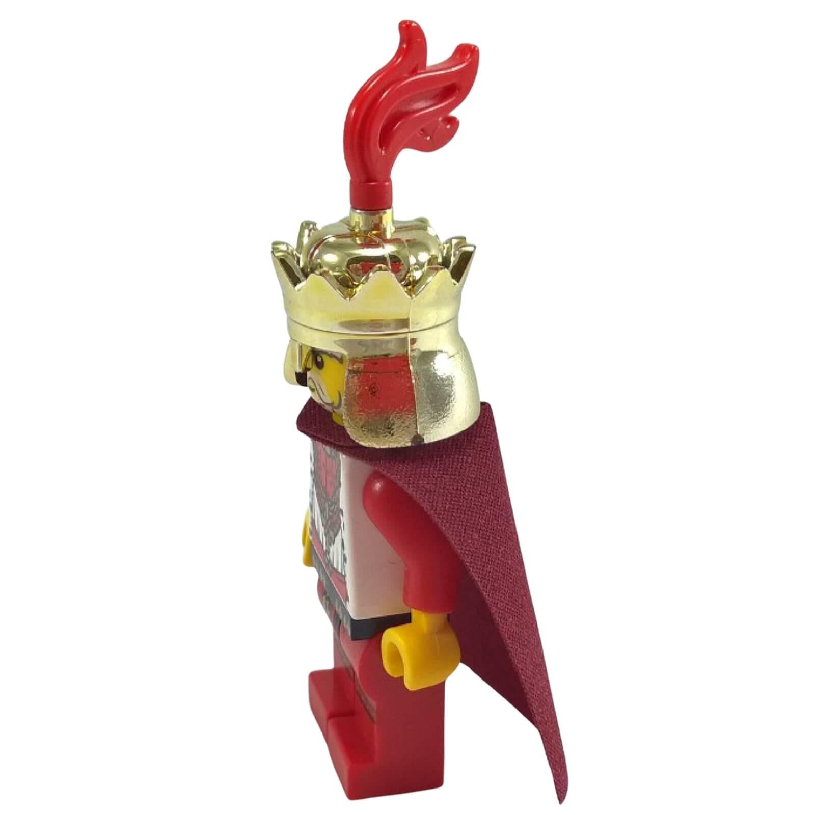 LEGO Kingdoms King minifigure cas511 with crown helmet and red cape, side profile