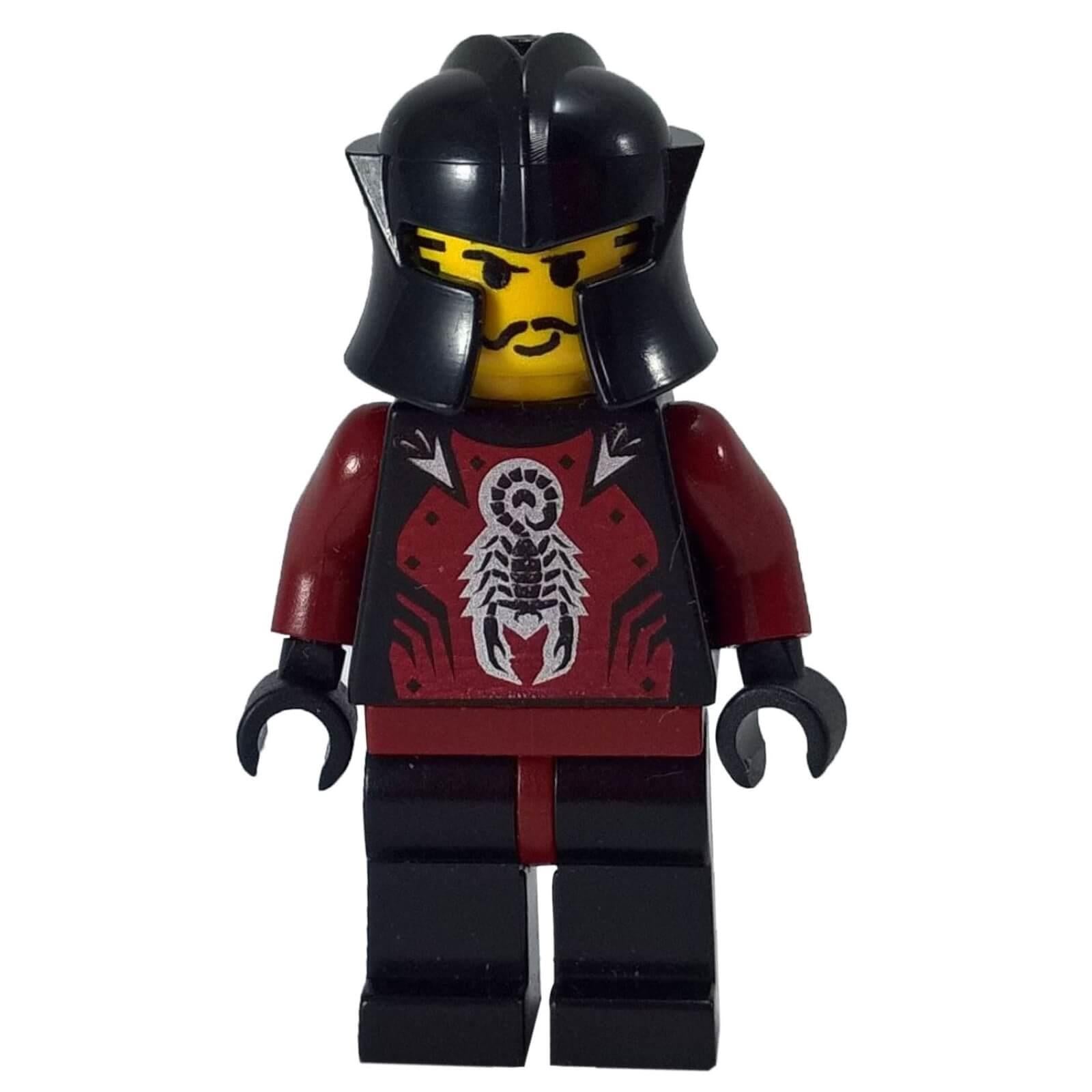 LEGO Knights Kingdom Shadow Knight minifigure cas273 with scorpion armor and textured helmet