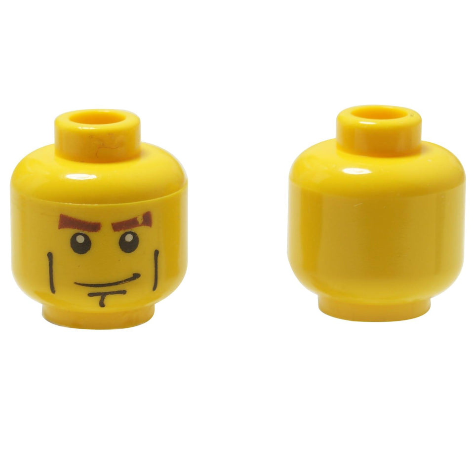 أصفر رأس LEGO ميني فيغور 3626pb0204 مع حواجب سميكة، وخطوط خد سوداء، ونتوء في الذقن.