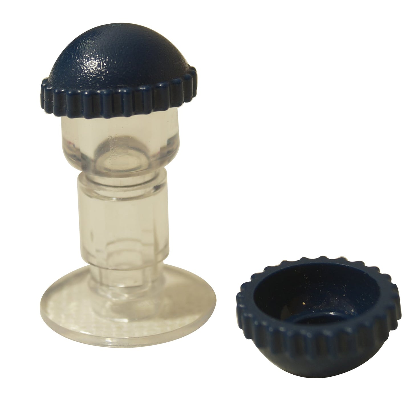 LEGO® minifigure knit cap in dark blue, classic beanie-style headgear for modern and winter scenes.
