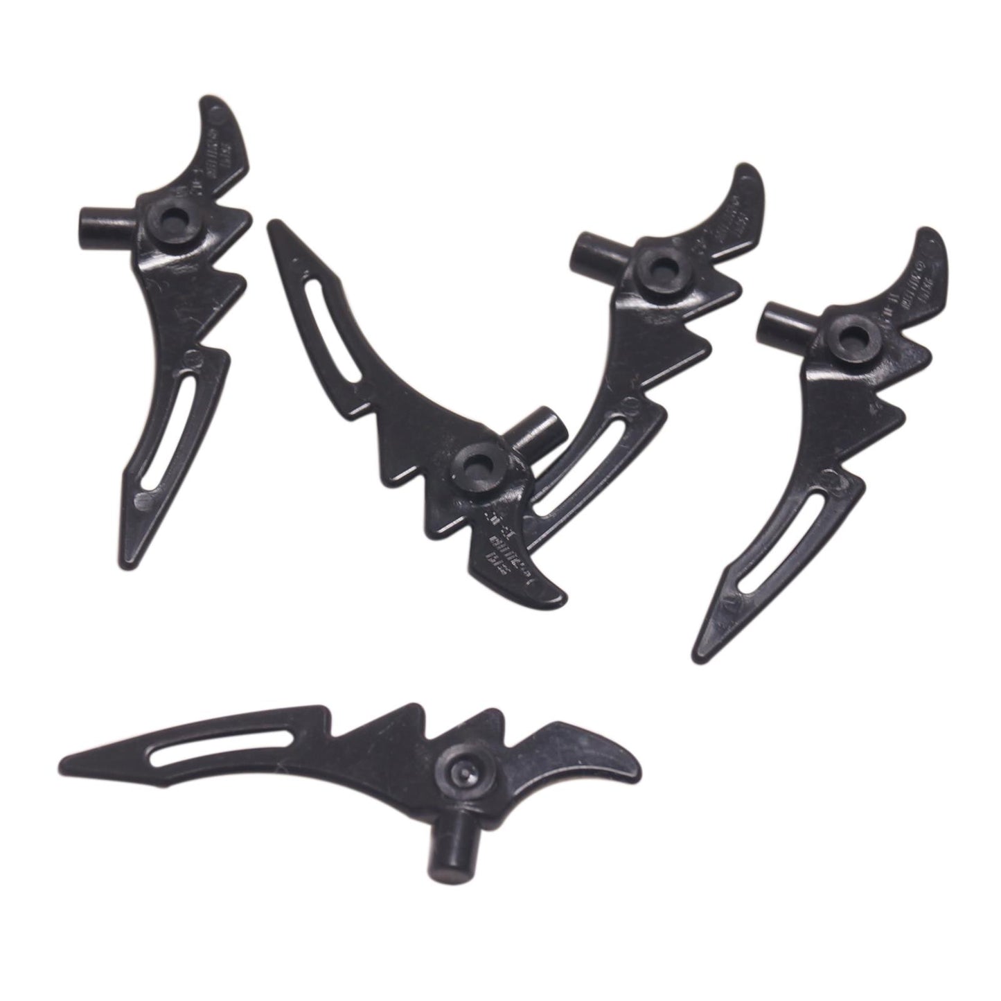 LEGO® Minifigure Serrated Crescent Blade with Bar 98141 in black
