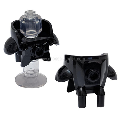 LEGO® minifigure space armor 72326, a breastplate with large, protective shoulder pauldrons, front view in black