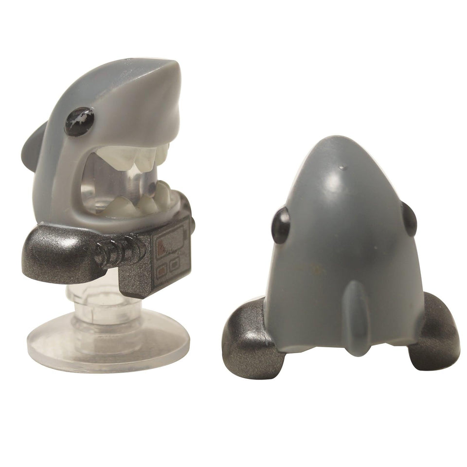 LEGO® Elmo di NINJAGO Movie Shark Army Angler (25113pb02), una testa di squalo grigia con una bocca larga e dentata e un pannello di controllo stampato.