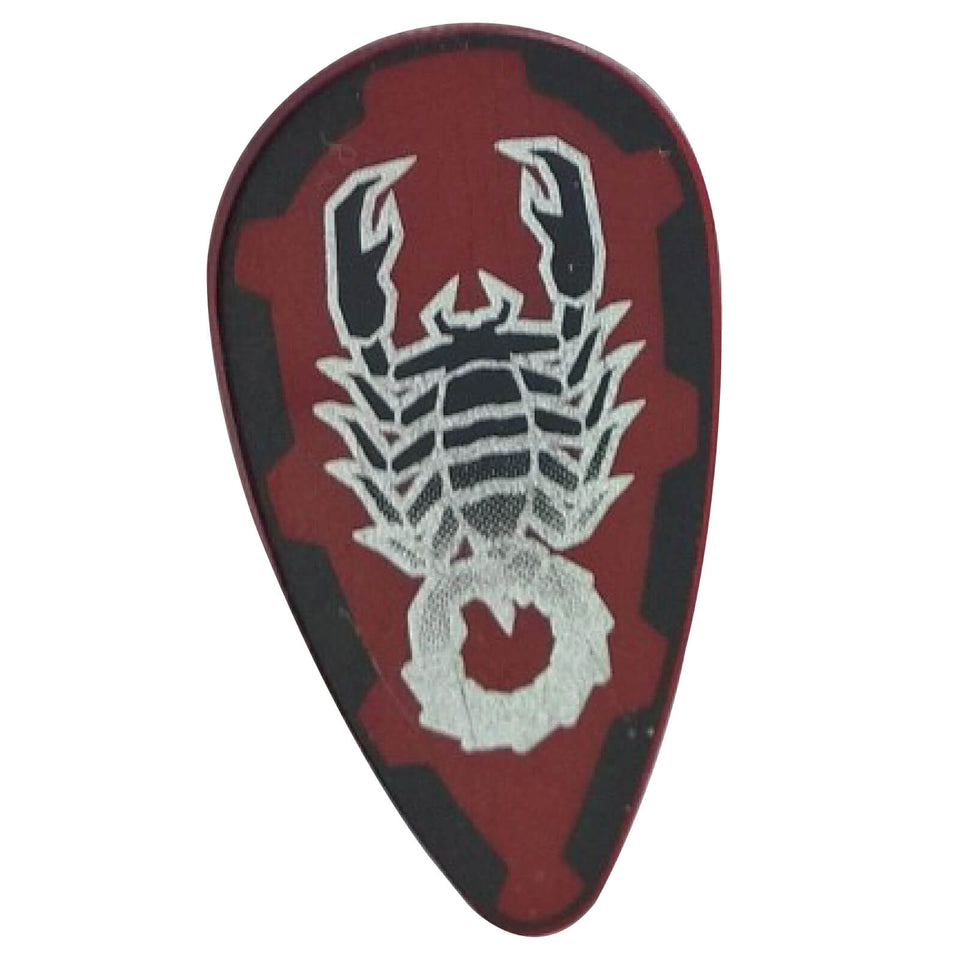 LEGO® ovoid minifigure shield 2586px16 with silver and black scorpion emblem