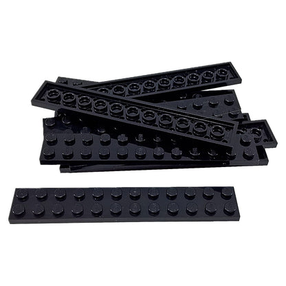 LEGO® Piastra 2 x 12 in nero, una lunga piastra rettangolare da costruzione con dodici bottoni sopra.
