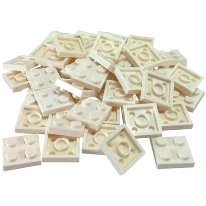 LEGO plate 2x2 flat building piece 3022 white