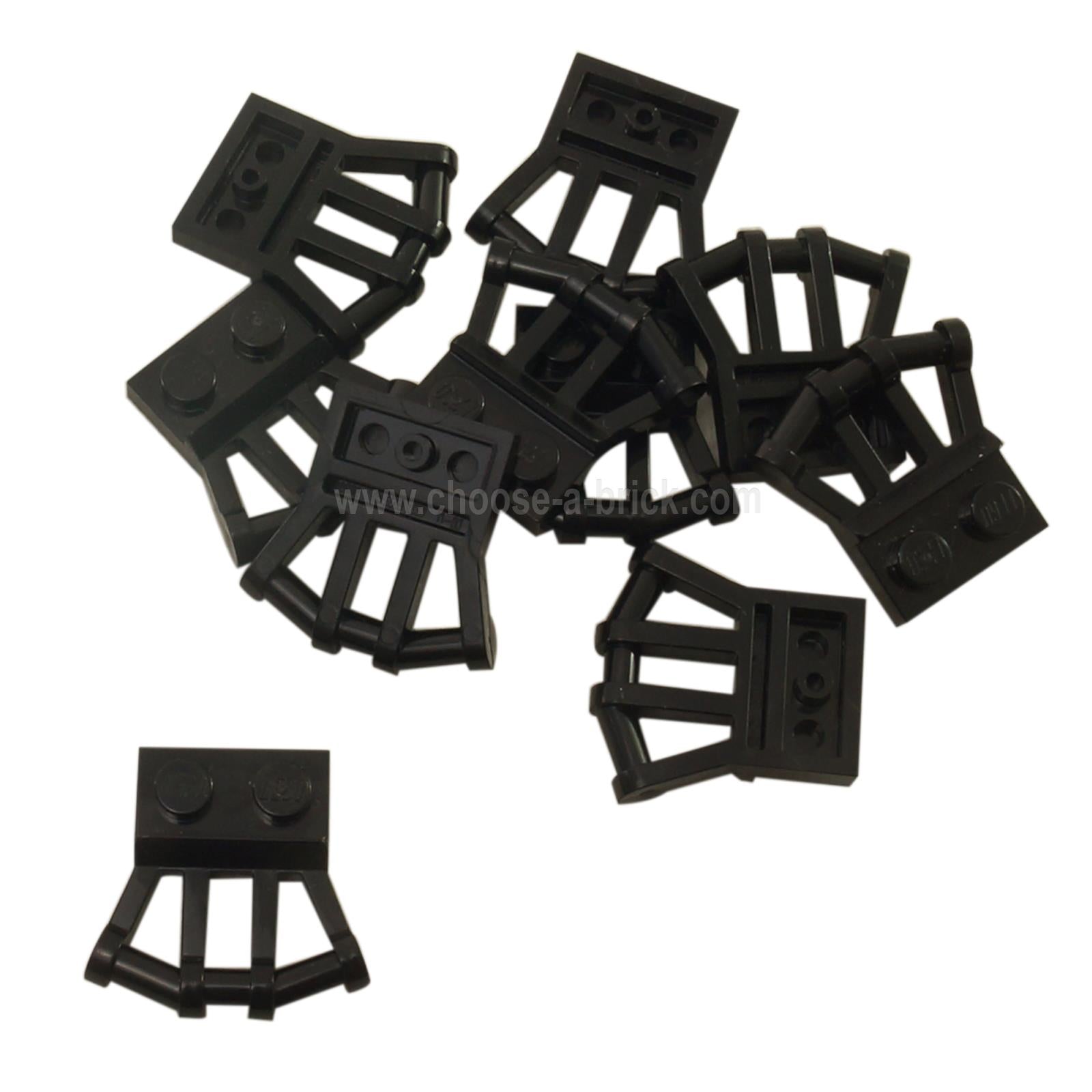 LEGO® część 92692, zmodyfikowana płyta 1x2 z kątowymi uchwytami po obu stronach, widok z góry na dół w kolorze czarnym