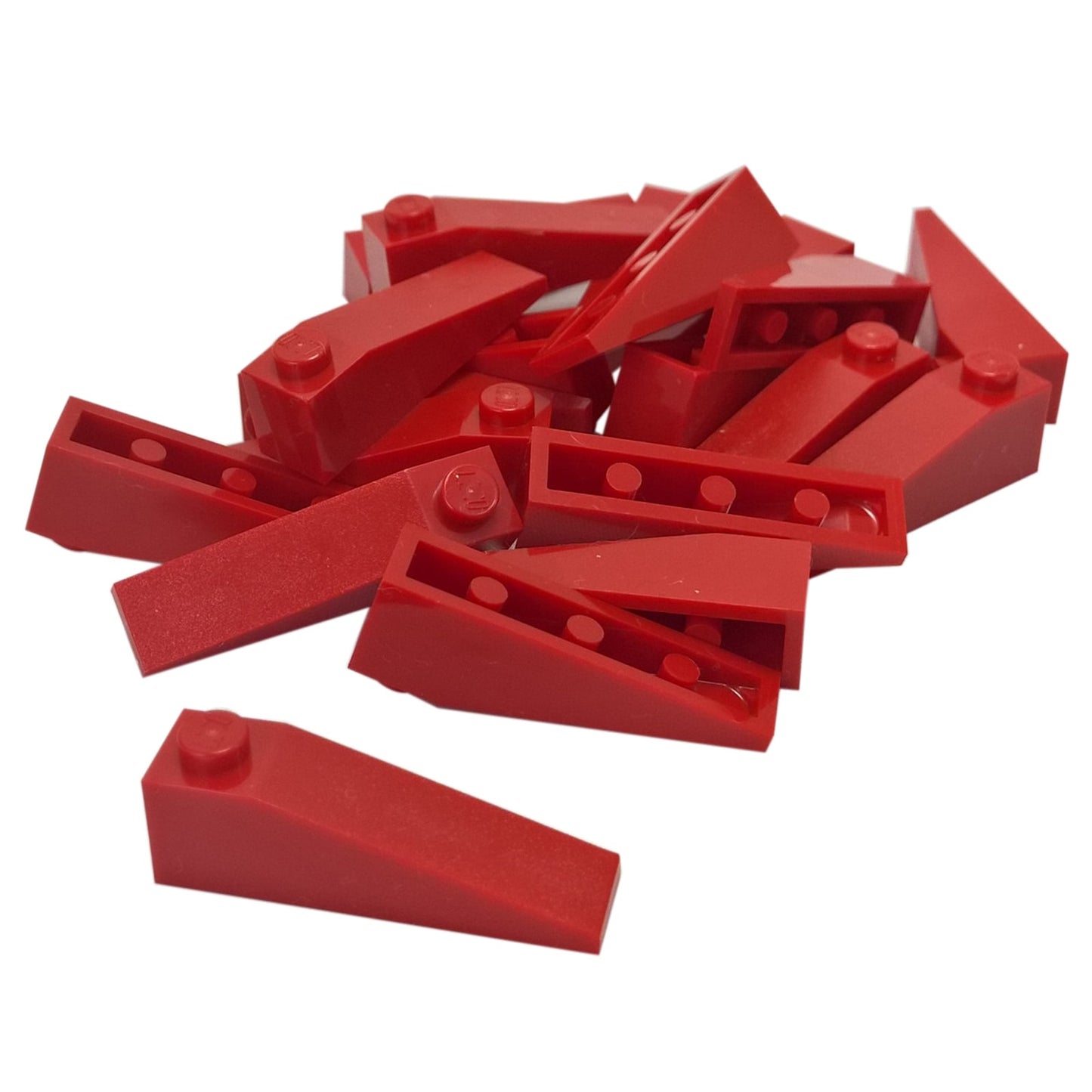 LEGO® slope 18 degree 4 x 1 piece, shallow angled surface for smooth shaping and vehicle detailing, red color
