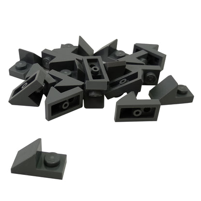LEGO® pendiente de 45 grados 2 x 1 con recorte 2/3, pieza angular para dar forma detallada y construcciones mecánicas compactas, color gris azulado oscuro
