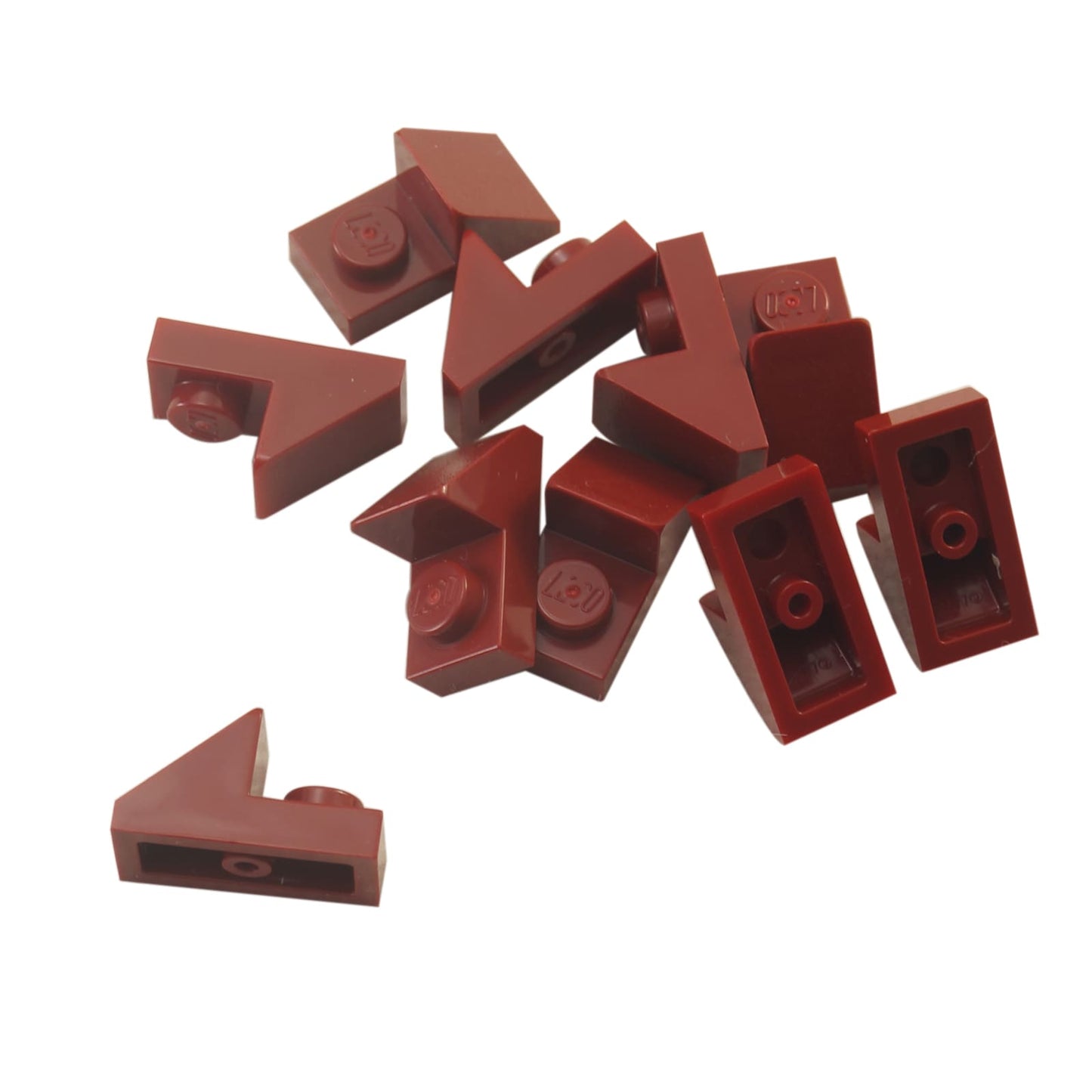 LEGO® pendiente de 45 grados 2 x 1 con recorte 2/3, pieza angular para dar forma detallada y construcciones mecánicas compactas, color rojo oscuro
