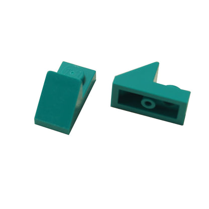 LEGO® pendiente de 45 grados 2 x 1 con recorte 2/3, pieza angular para dar forma detallada y construcciones mecánicas compactas, color turquesa oscuro
