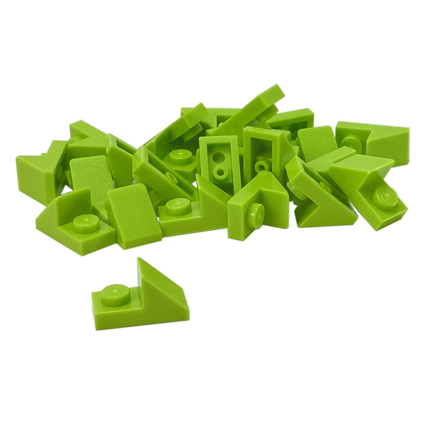 LEGO® pendiente de 45 grados 2 x 1 con recorte 2/3, pieza angular para dar forma detallada y construcciones mecánicas compactas, color lima
