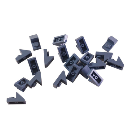 LEGO® pendiente de 45 grados 2 x 1 con recorte 2/3, pieza angular para dar forma detallada y construcciones mecánicas compactas, color azul arena
