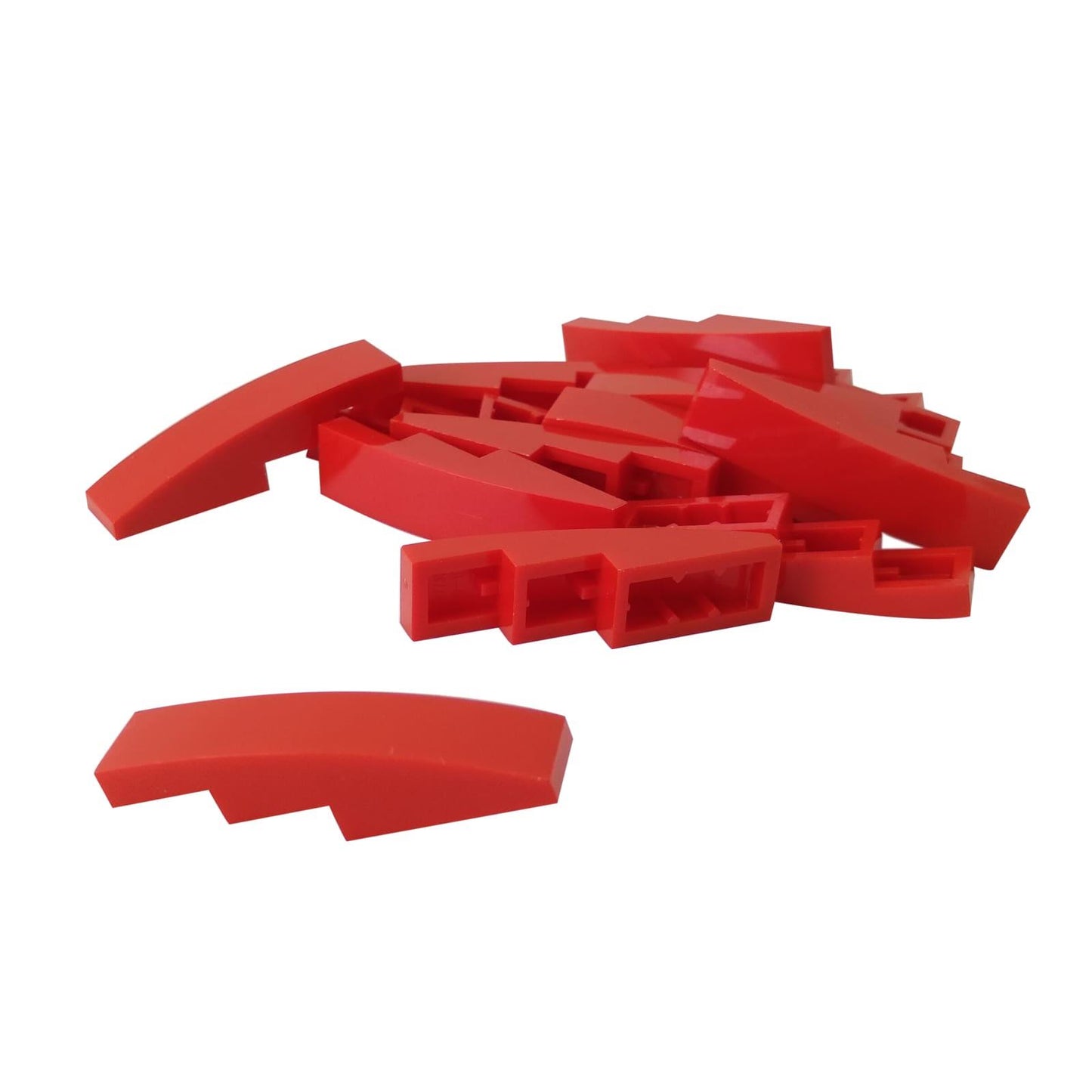 LEGO® ívelt lejtő 4 x 1 darab, sima, lekerekített felület járműformákhoz és részletes alakításokhoz, piros szín
