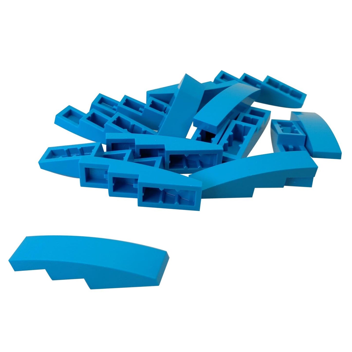 LEGO® ívelt lejtő 4 x 1 darab, sima, lekerekített felület járműformákhoz és részletes alakításokhoz, sötét azúrkék szín
