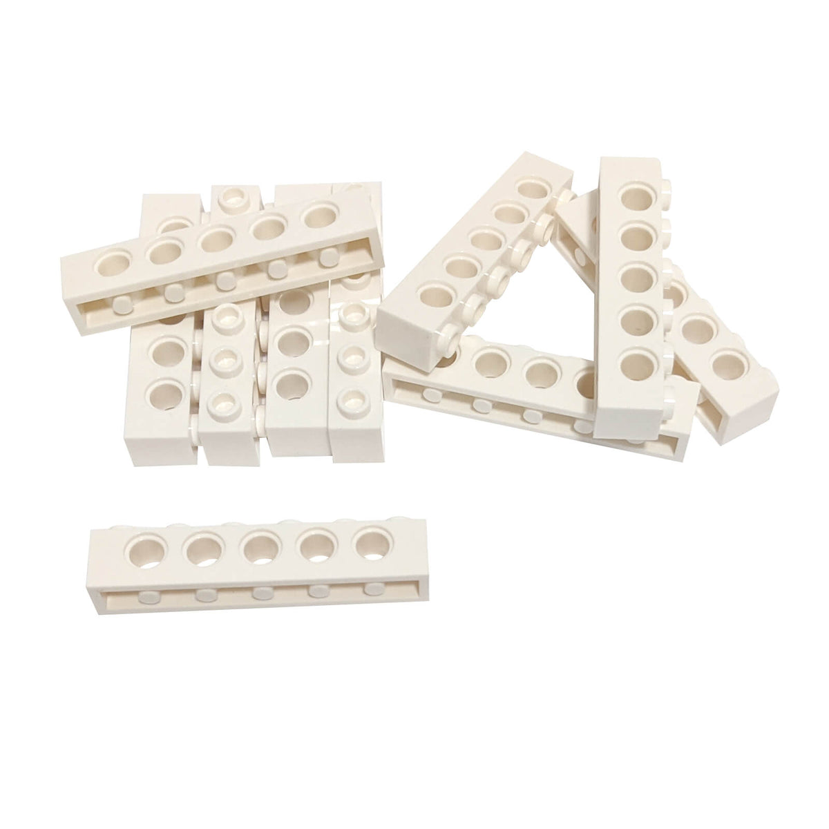 Lot of 10 white LEGO Technic 1x6 bricks 3894 showing five Technic holes and six studs