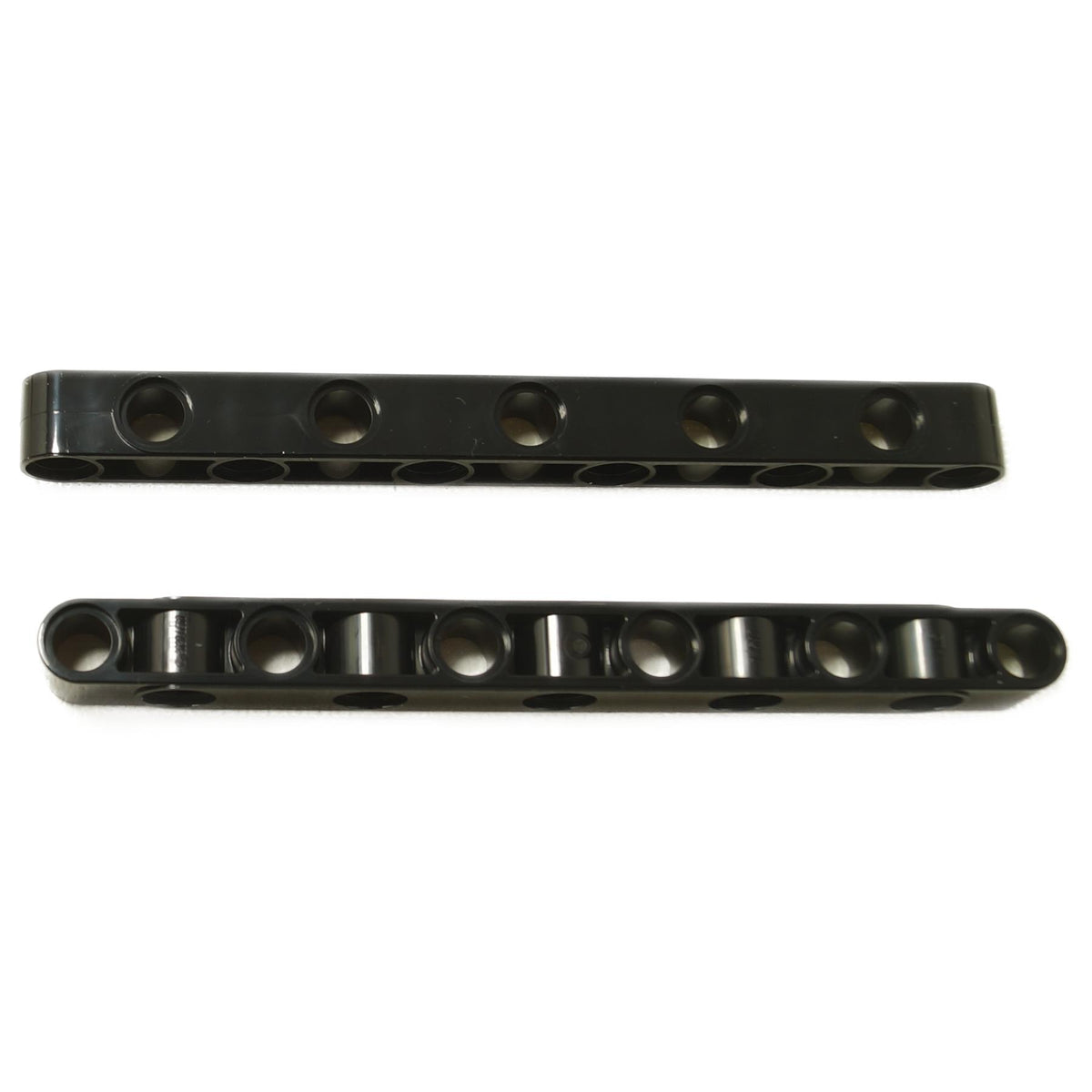 LEGO Technic liftarm 1x11 73507 with axle hole and pin holes, black