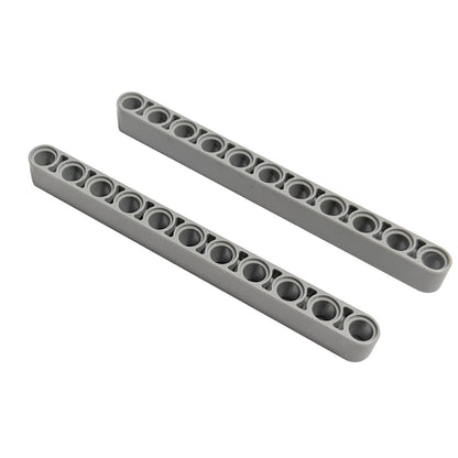 Zwei hellblaugraue LEGO Technic Liftarm Dick 1 x 11 Teile (Teil 32525), parallel angeordnet, zeigen ihre elf Stiftlöcher und das robuste, dicke Profil.