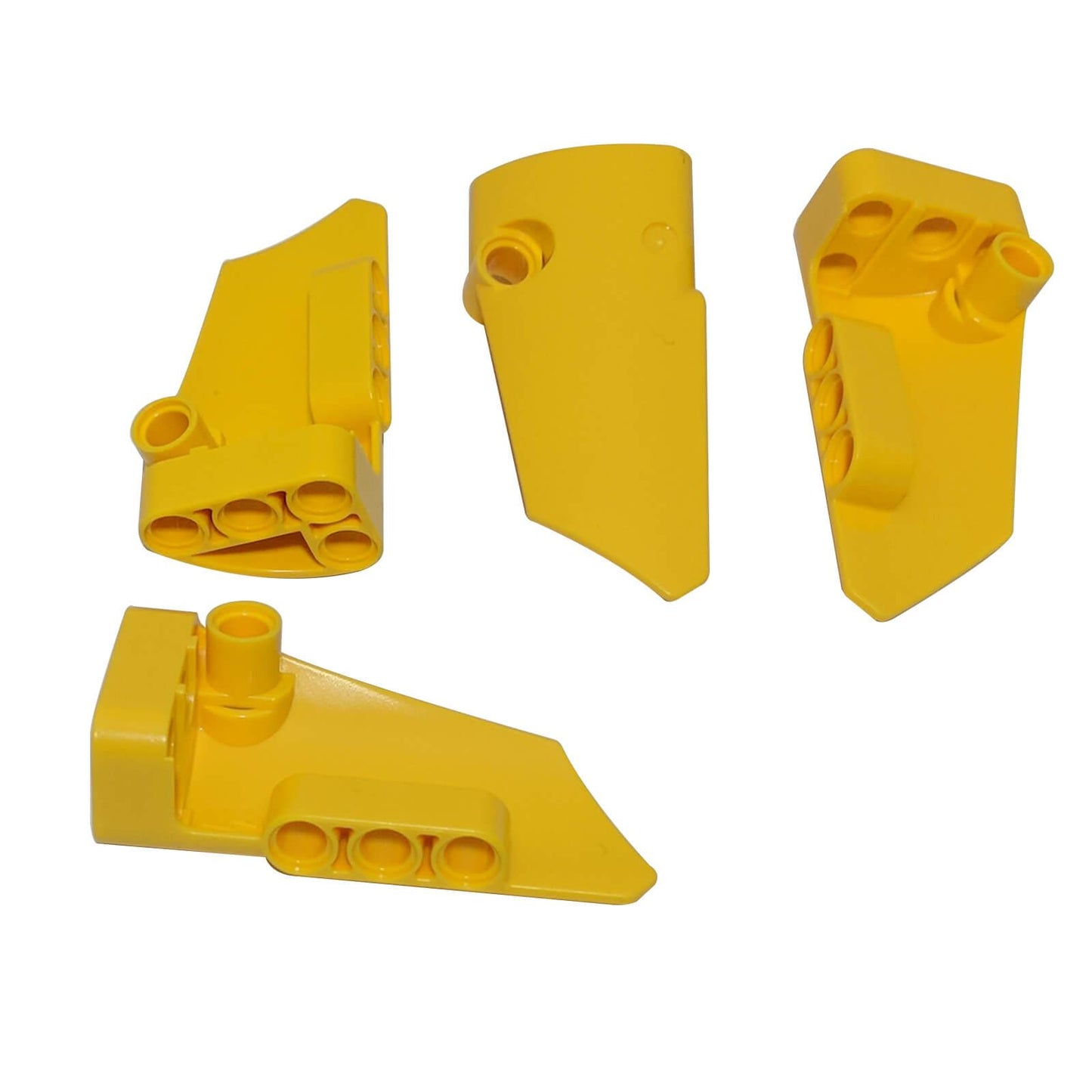 LEGO® Technic Panel Fairing #4 Small Smooth Long Side B (Part 64391) ve žluté barvě, používá se pro aerodynamickou karoserii a hladké Technic povrchy
