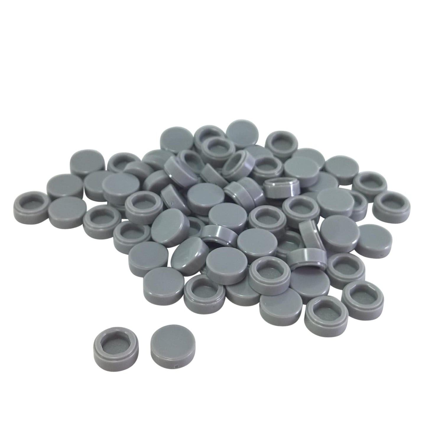 LEGO® round tile 1 x 1 with smooth studless surface, used for clean detailing and decorative finishes, light bluish gray color
