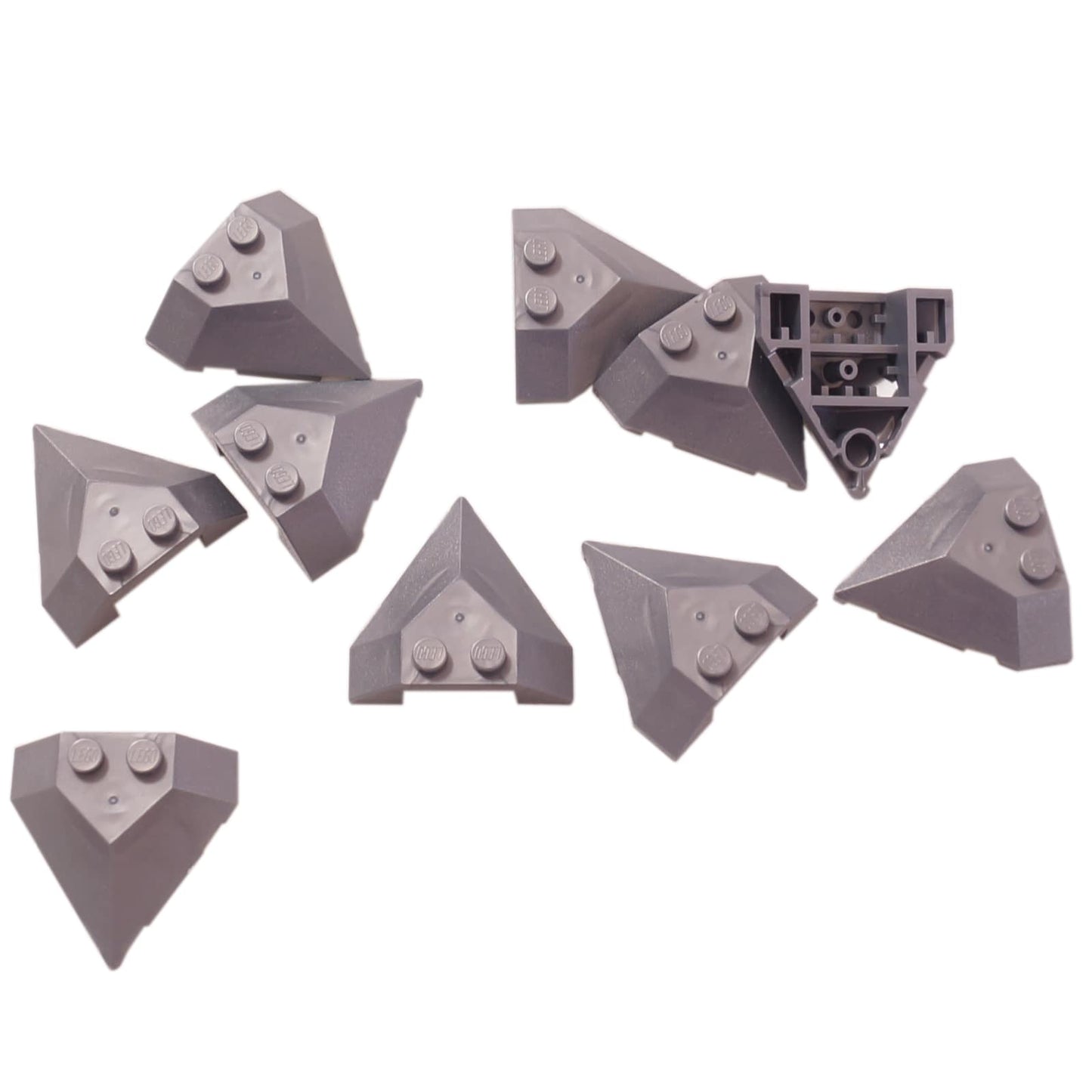 LEGO® wedge plate 4 x 4 pointed shape, angled aerodynamic design for vehicles or structures, flat silver color
