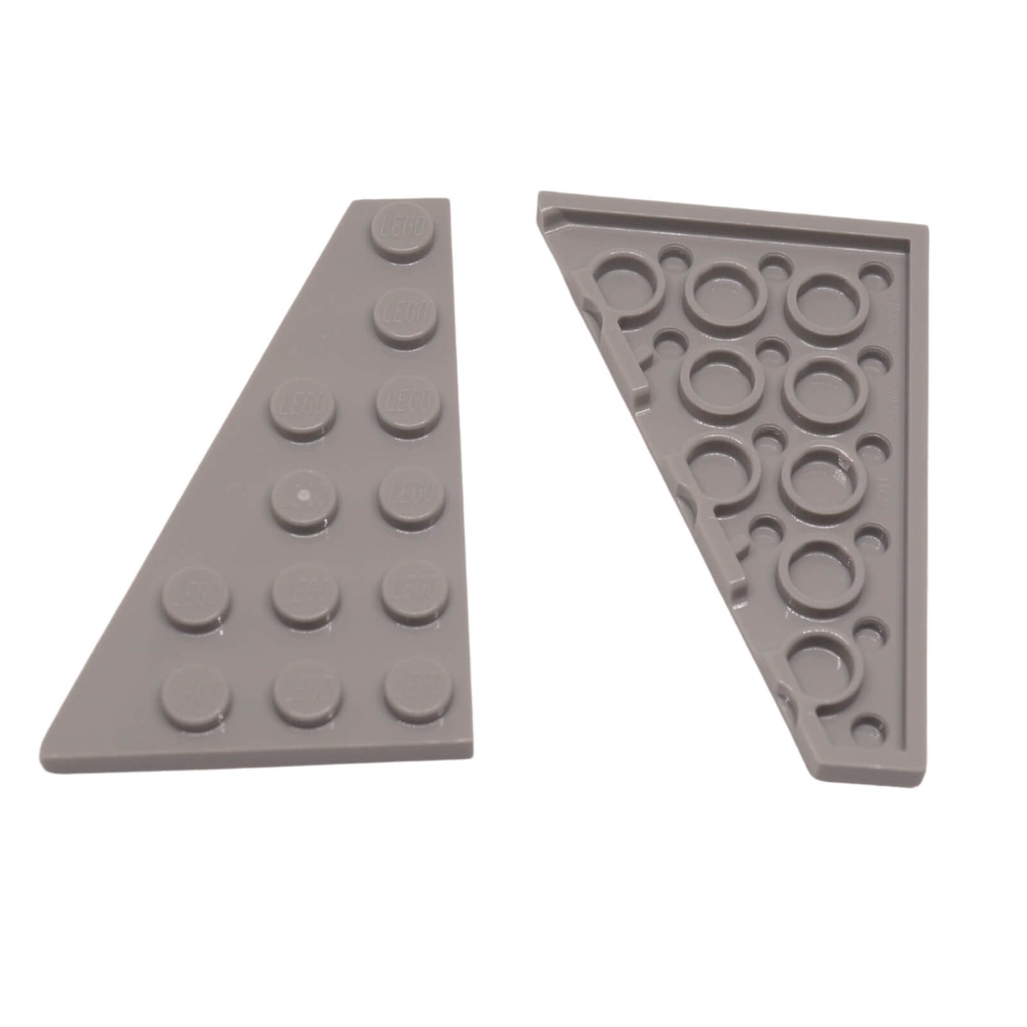 LEGO® Wedge Plate 6 x 4 Left (Part 48208) in light bluish gray, used for angled surfaces, vehicle bodies, and aerodynamic shaping

