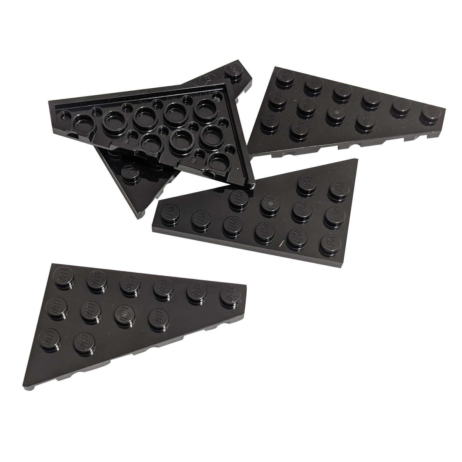 LEGO® Wedge Plate 6 x 4 Right (Part 48205) in black, used for angled surfaces, vehicle bodies, and aerodynamic shaping
