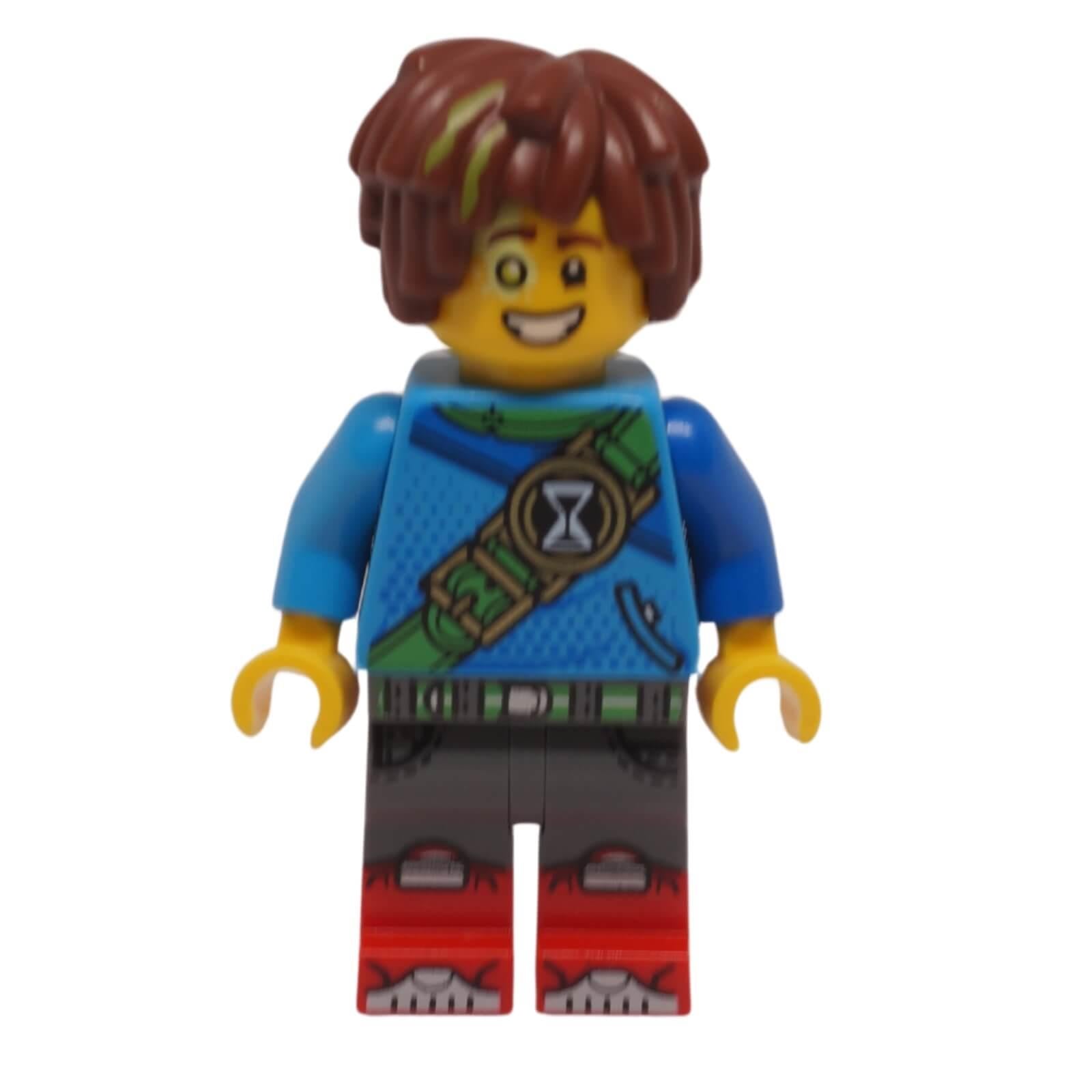 LEGO Mateo minifigure drm041 in a dark azure robe with a green hourglass belt and red boots.