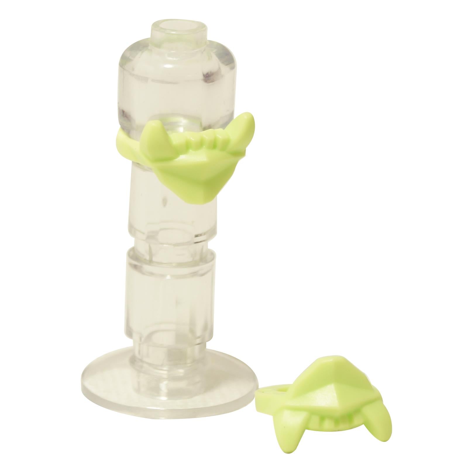 LEGO minifigure lower jaw piece with sharp fangs in yellowish green monster creature part

