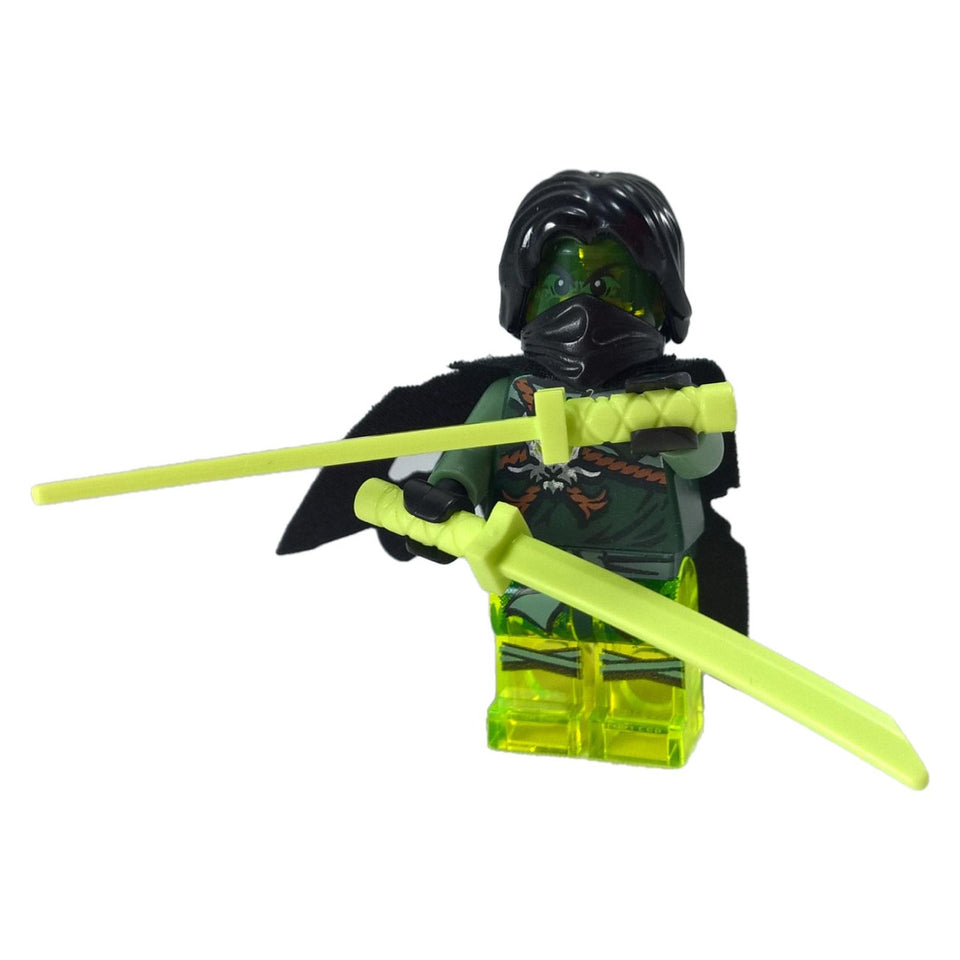 LEGO® NINJAGO Morro minifigure (njo0163) from Possession, wearing a black tattered cape and holding two neon green katanas – front view.