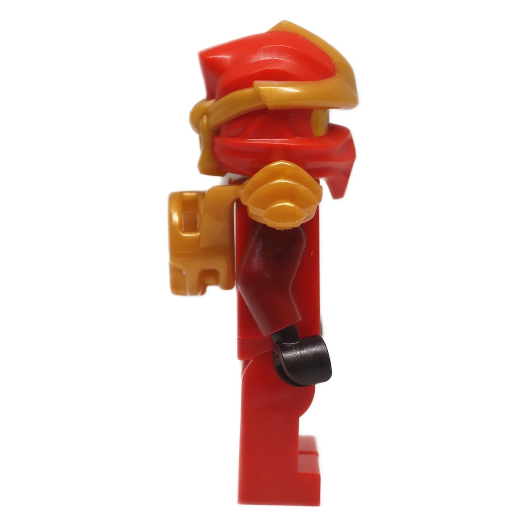 Kai ZX minifigure njo0997 right side view showing gold shoulder armor, helmet details, and red leg
