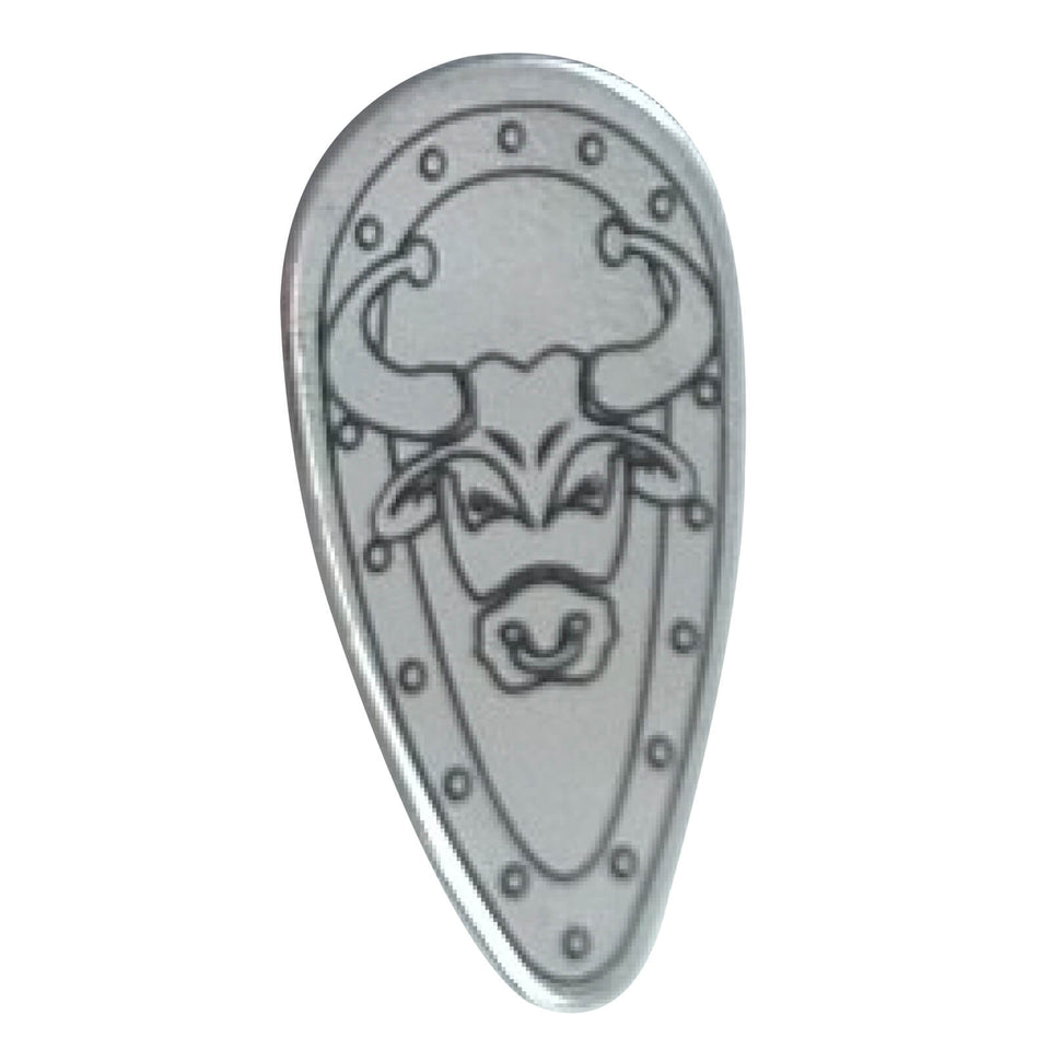 Escudo ovoide LEGO® con una cabeza de toro con contorno negro sobre una superficie plateada cromada, pieza 2586px5.