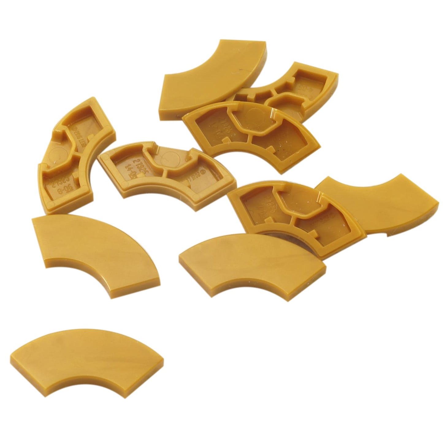 Pearl gold Tile round corner 2 x 2 macaroni for curved edges, smooth corners, and clean LEGO® builds

