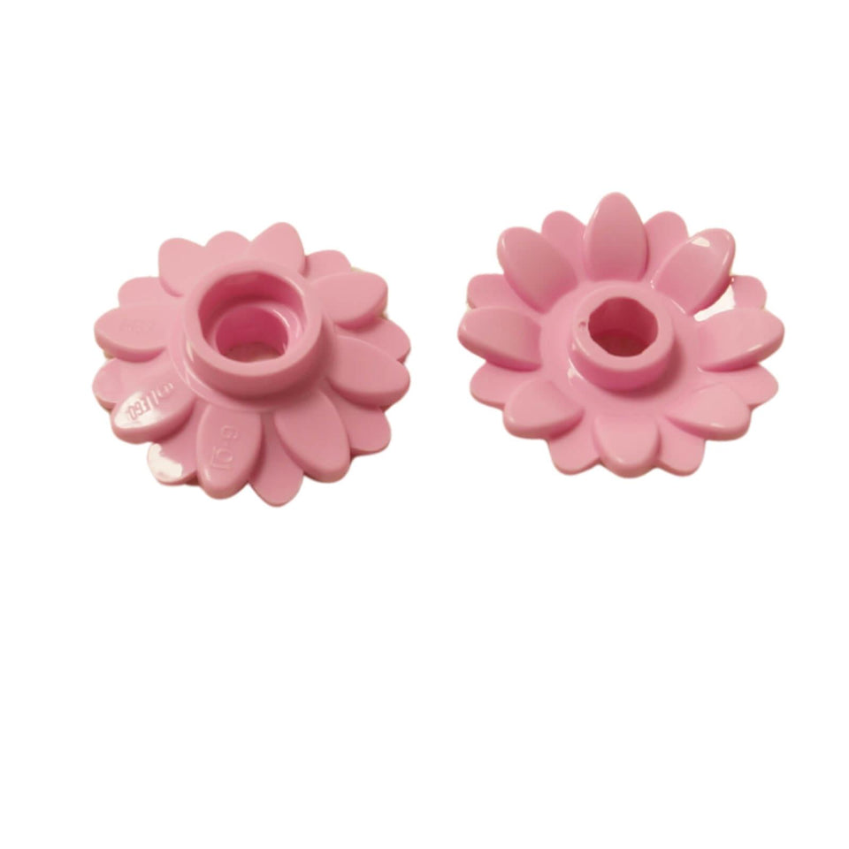 LEGO Plant Flower 2 x 2 Round with 16 Petals and Open Stud (Part 6901) in bright pink.