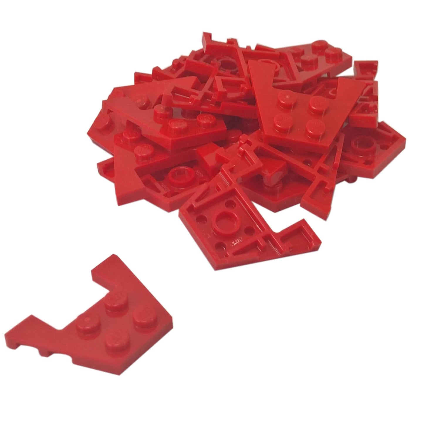 Rojo placa cuña 3 x 4 con muescas para studs, pieza de placa angulada para dar forma a vehículos, techos y construcciones detalladas
