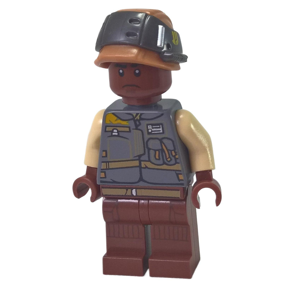 Reddish brown rebel trooper minifigure with gray vest, tan sleeves and brown helmet
