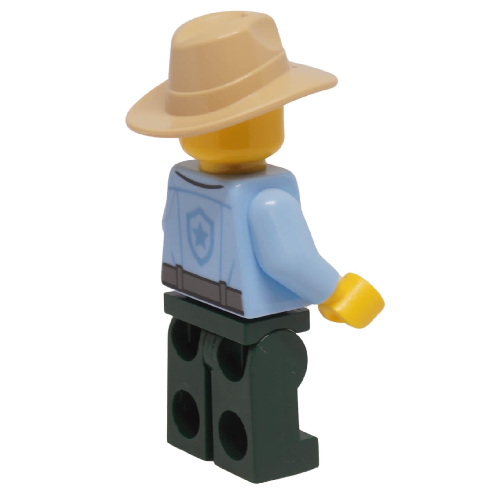 LEGO Sequoia Tree Trail Ranger Minifigure bdp287 with ranger uniform and tan fedora side view