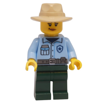 LEGO Sequoia Tree Trail Ranger Minifigure bdp287 with ranger uniform and tan fedora 