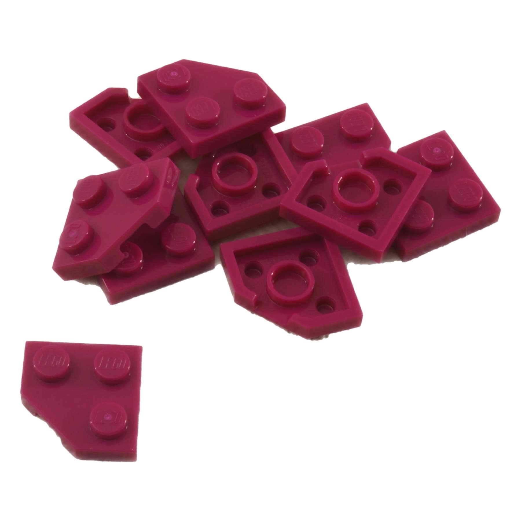 Wedge Plate 2 x 2 Cut Corner in magenta LEGO® piece, part 26601, angled corner plate for building detail