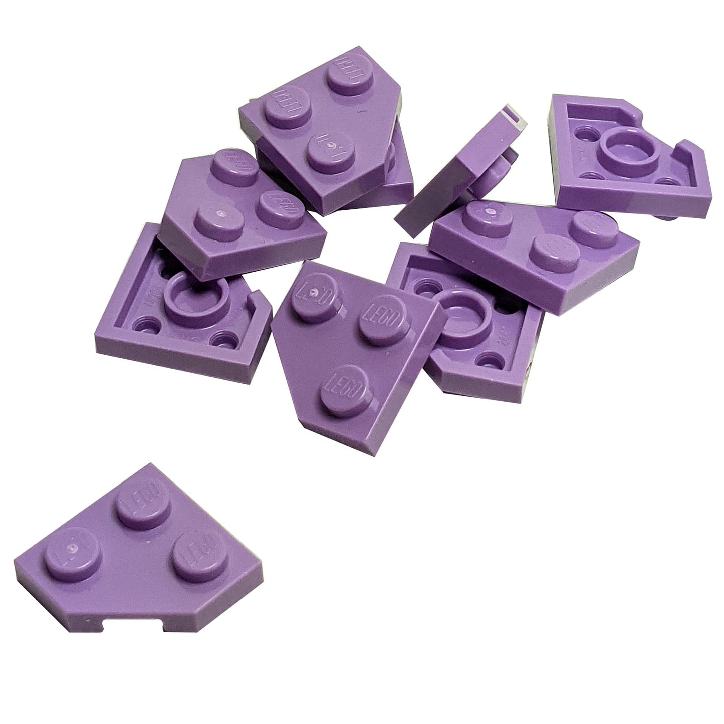 Wedge Plate 2 x 2 Cut Corner in medium lavender LEGO® piece, part 26601, angled corner plate for building detail