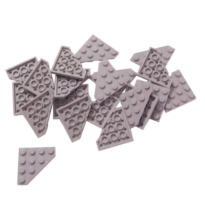 LEGO® Wedge Plate 4 x 4 Cut Corner 30503 light bluish gray