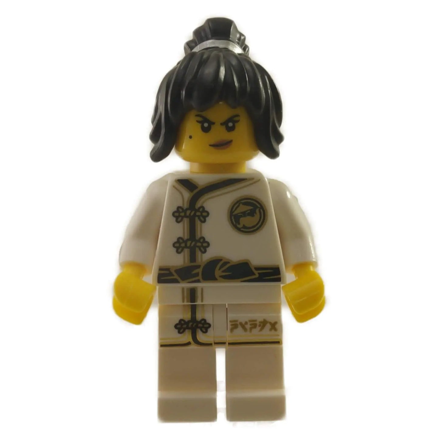 Minifigure in white martial arts gi with black hair bun and printed training outfit

