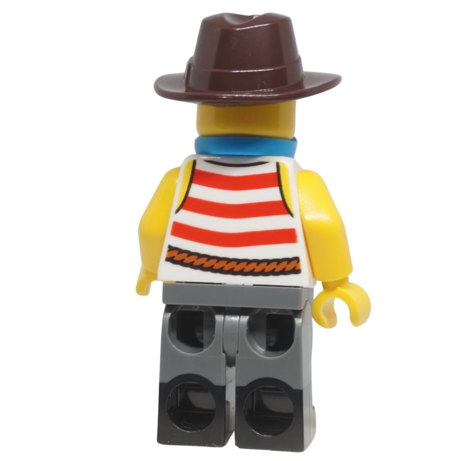 LEGO Wild West Train Bandit Minifigure bdp194 with fedora and blue bandana back view