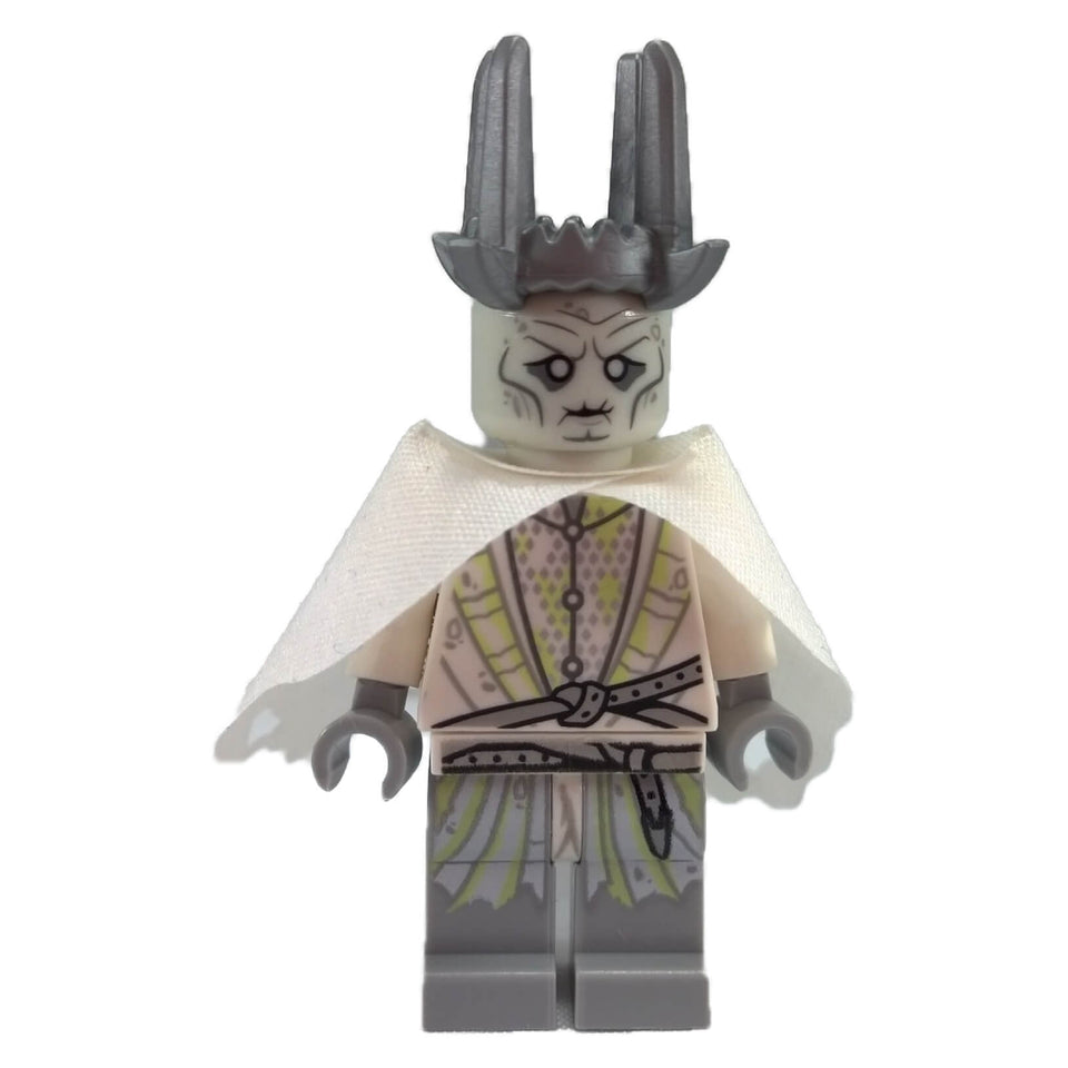 LEGO® Minifigure Witch-King (lor104) wearing a pale robe with greenish spectral detailing, crown-shaped helmet, and white cape.