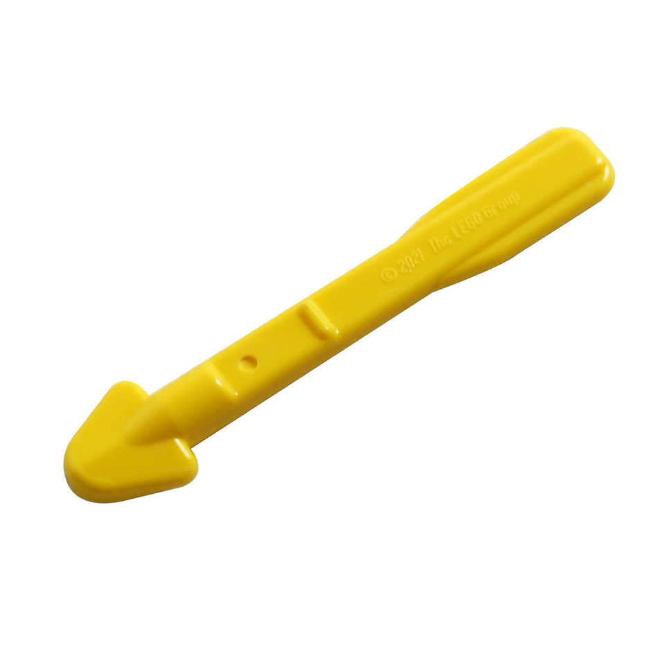 Yellow minifigure weapon arrow 80437 featuring pointed tip, straight shaft, and molded fletching detail